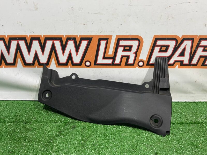 LR170724 Hood top panel cover right RANGE ROVER SPORT (L494) 2013- Used cost 25 € in stock 4 pcs.