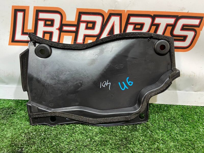 LR170725 The cover of the front panel of the hood left RANGE ROVER SPORT (L494) 2013- Used cost 25 € in stock 5 pcs.