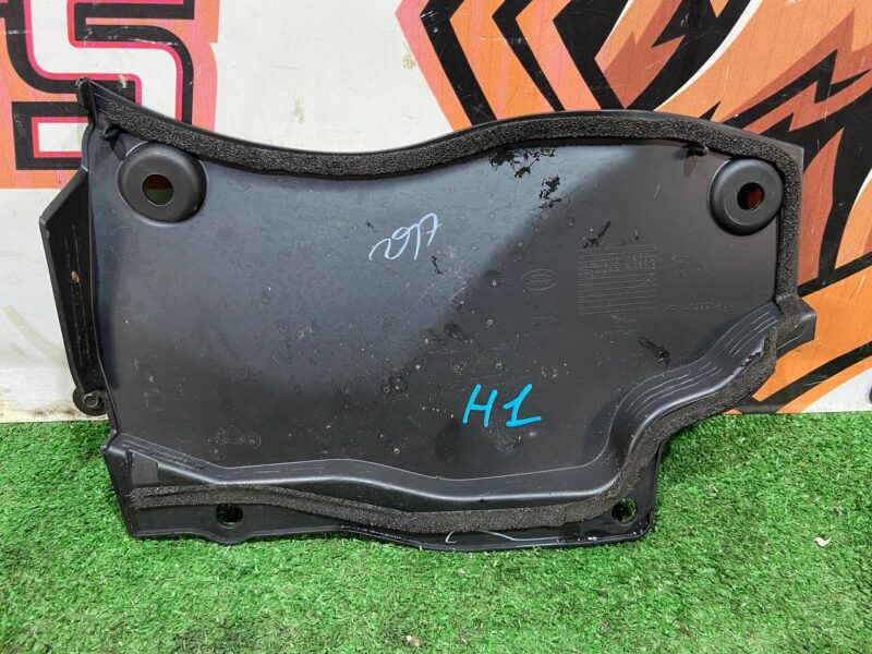 LR170725 The cover of the front panel of the hood left RANGE ROVER SPORT (L494) 2013- Used - Image 20