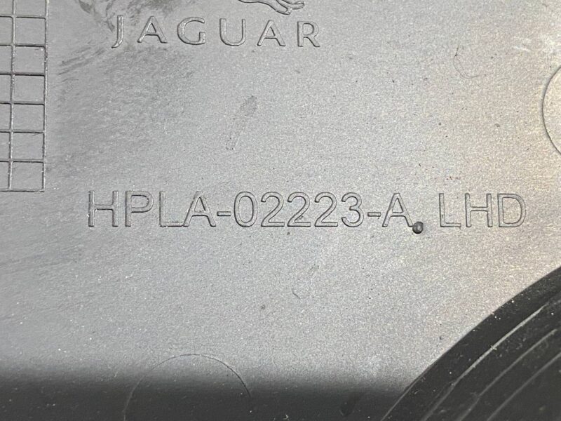 LR170725 The cover of the front panel of the hood left RANGE ROVER SPORT (L494) 2013- Used cost 25 € in stock 5 pcs.