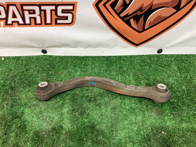 LR172512 Arm rear upper Range Rover Sport L494 (2014-2022) Used cost 65 € in stock 21 pcs.