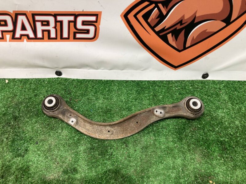 LR172512 Arm rear upper Range Rover Sport L494 (2014-2022) Used cost 65 € in stock 21 pcs.