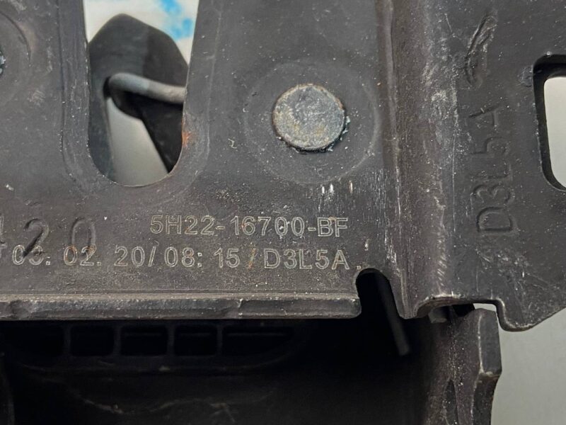 LR173840 Hood lock left Range Rover Sport L494 (2014-2022) used - Image 16