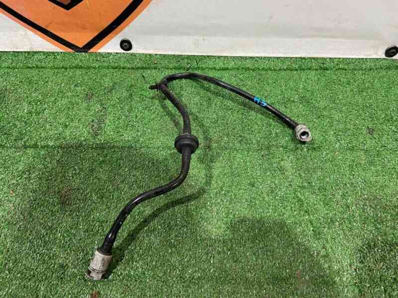 T2H1256 Vacuum pipe to pump Jaguar F-Pace X761 (2017-) used cost 20 € in stock 1 pcs.