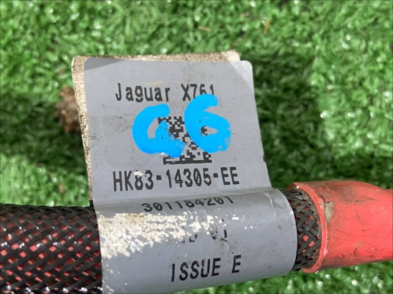 T2H13681 Alternator wire Jaguar F-Pace X761 (2017-) used cost 50 € in stock 2 pcs.