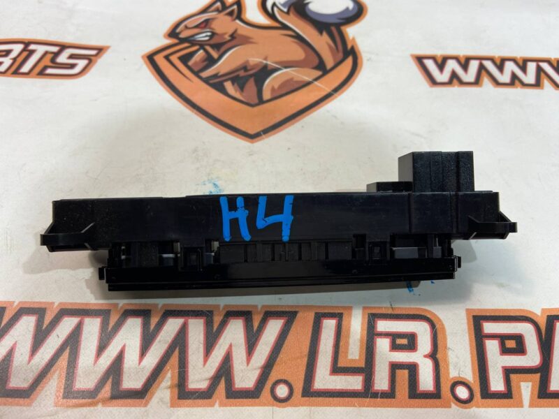 T2H19784 Start/Stop Switch, Stabilization, Driving Mode Jaguar F-Pace X761 (2017-) Used cost 50 € in stock 2 pcs.