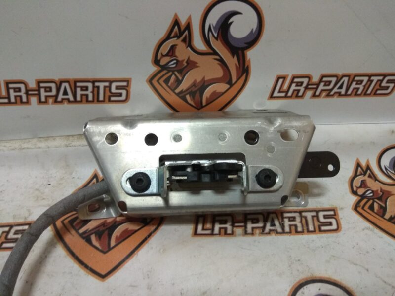 T2H19820 Rear shelf reinforcement left Jaguar XF X260 (2015-) used cost 30 € in stock 1 pcs.