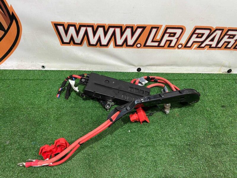 T2H22632 Fuse box Jaguar XF X260 (2015-) USED cost 150 € in stock 1 pcs.