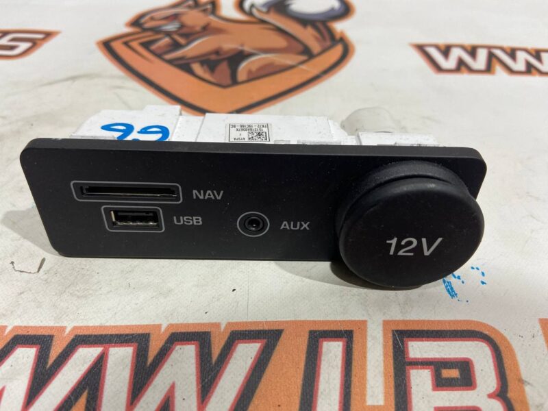 T2H22664 Jaguar F-Pace X761 Audio Interface (2017-) Used cost 40 € in stock 3 pcs.
