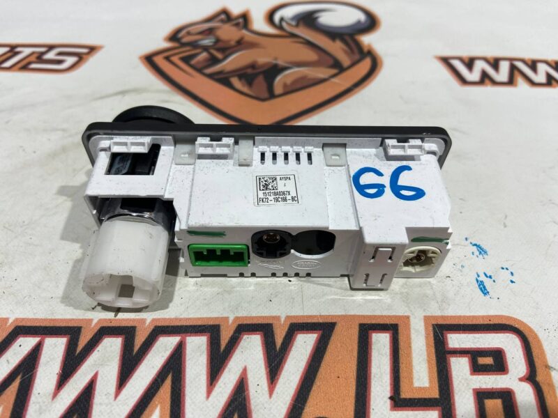 T2H22664 Jaguar F-Pace X761 Audio Interface (2017-) Used cost 40 € in stock 3 pcs.