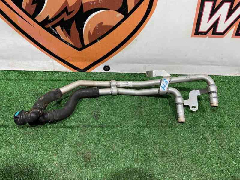 T2H3351 Heater pipe supply and return Jaguar F-Pace X761 (2017-) used cost 50 € in stock 2 pcs.