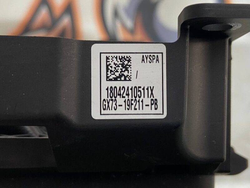T2H3575 Switch panel assembly Jaguar F-Pace X761 (2017-) used cost 25 € in stock 2 pcs.