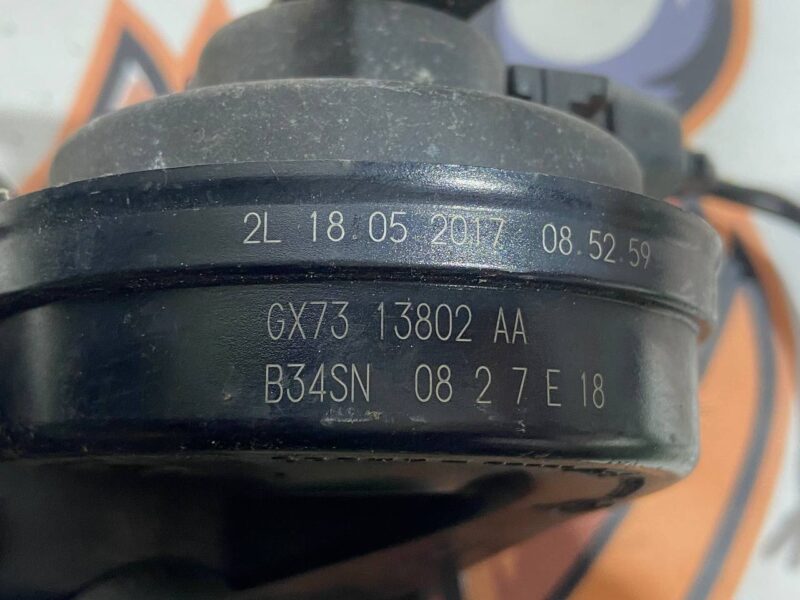 T2H36398 Horn low frequency signal Jaguar F-Pace X761 used - Image 13