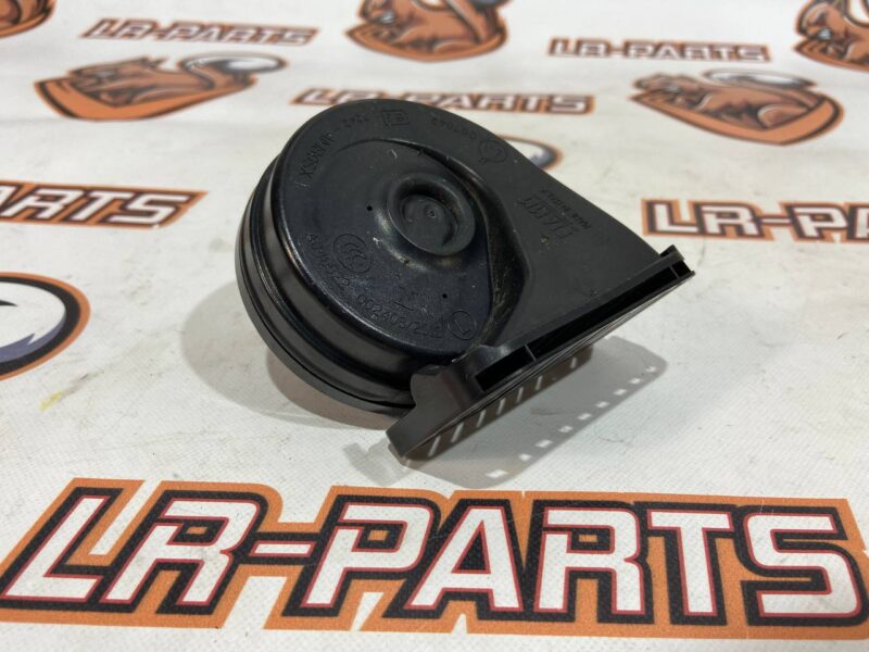 T2H36398 Horn low frequency signal Jaguar F-Pace X761 used cost 35 € in stock 7 pcs.