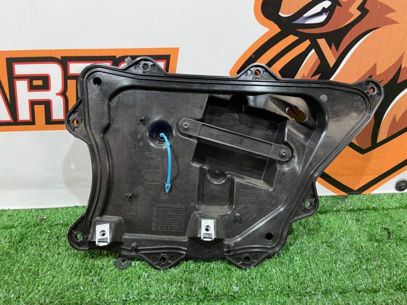 T2H46418 Window lifter Bracket Rear right JAGUAR F-PACE Used cost 30 € in stock 1 pcs.