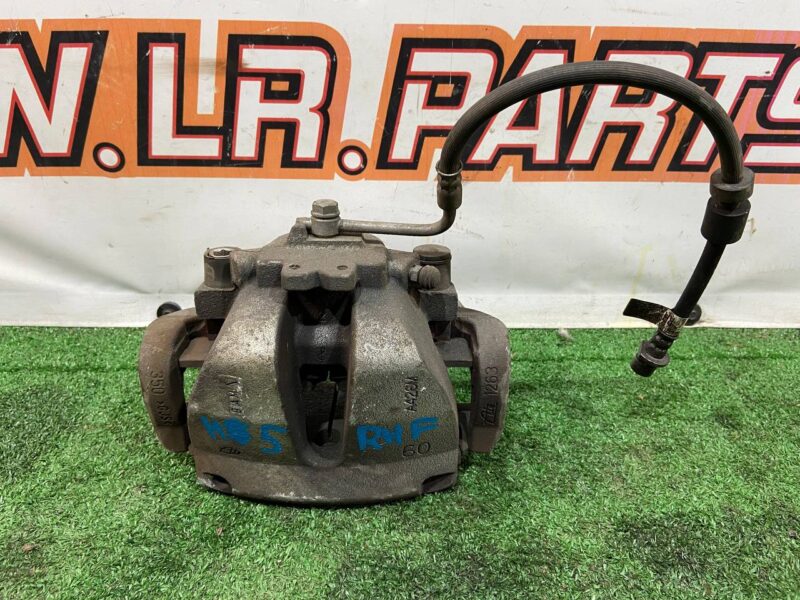 T2H7446 Front right caliper Jaguar F-Pace X761 (2017-) USED cost 160 € in stock 7 pcs.