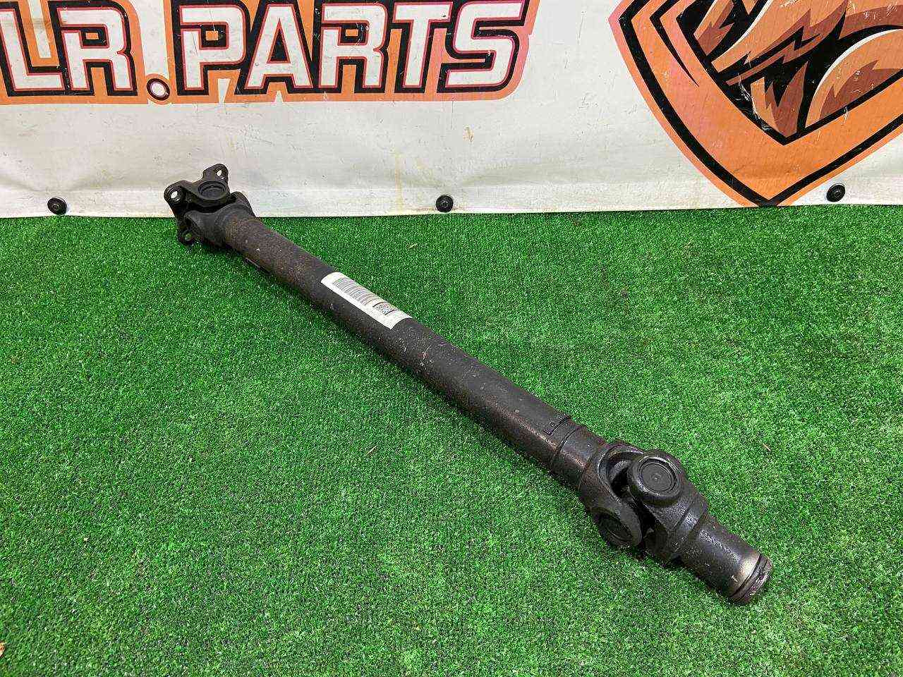 T2H7696 Cardan shaft front Jaguar F-Pace X761 (2017-) Used cost 350 € in stock 1 pcs.