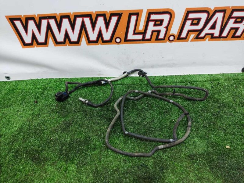 T4A1038 Vacuum hose Jaguar F-Pace X761 (2017-) Used cost 25 € in stock 2 pcs.