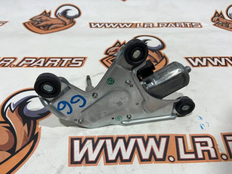 T4A1100 Rear wiper motor Jaguar F-Pace X761 (2017-) Used cost 100 € in stock 12 pcs.