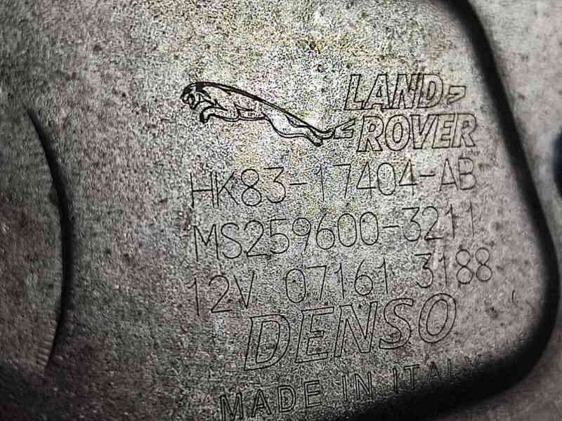 T4A1100 Rear wiper motor Jaguar F-Pace X761 (2017-) Used cost 100 € in stock 12 pcs.