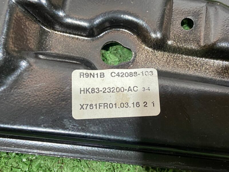 T4A1194 Front right window regulator Jaguar F-Pace X761 (2017-) Used - Image 12