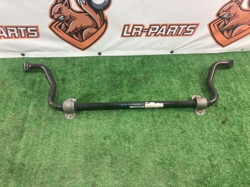 T4A13472 Front anti-roll bar Jaguar F-Pace X761 (2017-) used cost 70 € in stock 2 pcs.