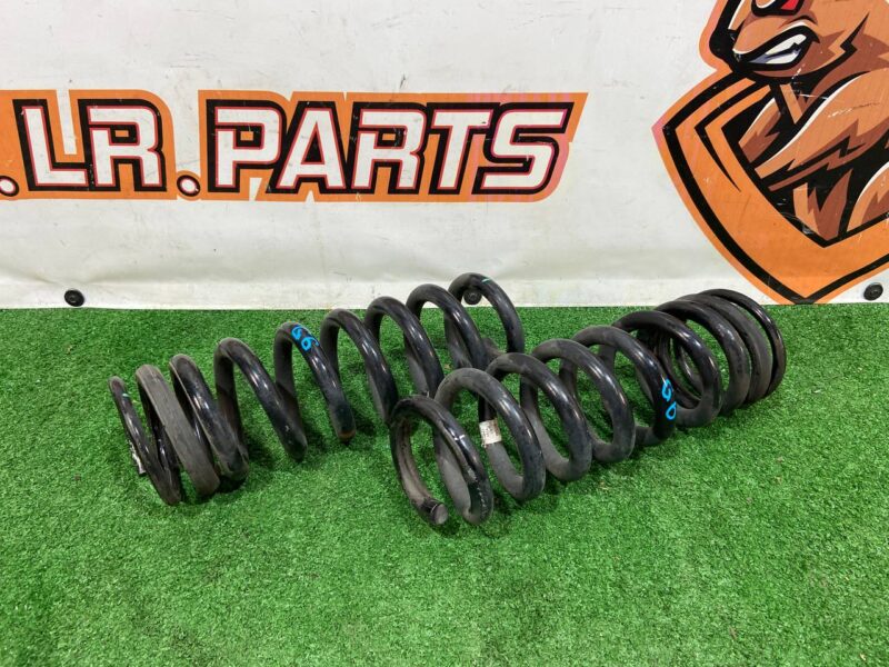 T4A13799 Spring Jaguar F-Pace X761 (2017-) used cost 45 € in stock 2 pcs.
