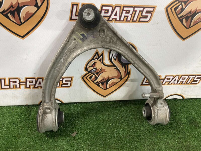 T4A27474 Lever front right upper Jaguar I-Pace (2018-) used cost 180 € in stock 1 pcs.
