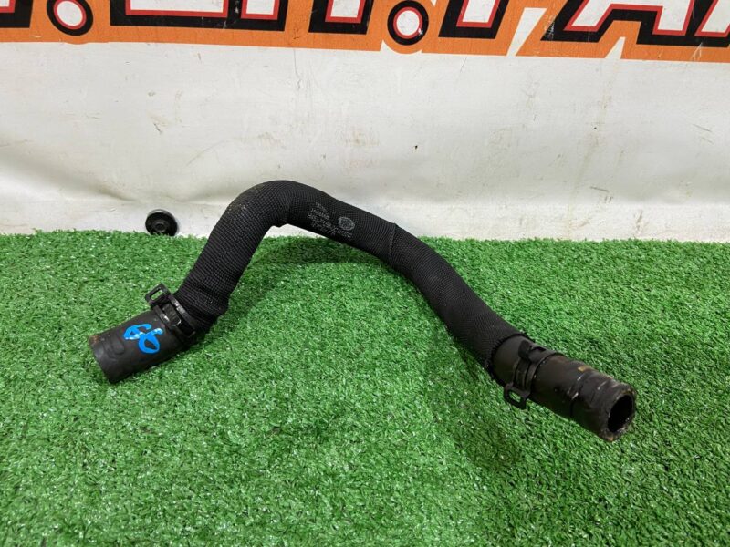 T4A2948 Radiator hose 3.0TD Jaguar F-Pace X761 (2017-) used cost 20 € in stock 2 pcs.