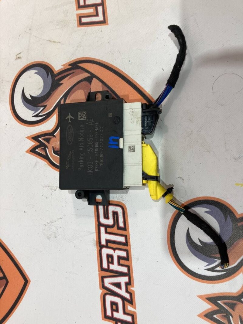 T4A31279 Parking Sensor Control Unit Jaguar F-Pace X761 (2017-) Used cost 80 € in stock 1 pcs.