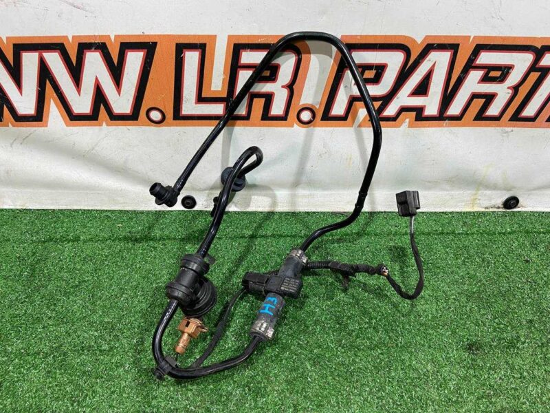 T4A3220 Vacuum tube Jaguar F-Pace X761 (2017-) used cost 35 € in stock 1 pcs.