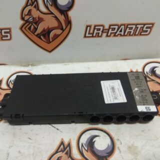 T4A3232 Used JAGUAR F-PACE fuse box cost 160 € in stock 1 pcs.
