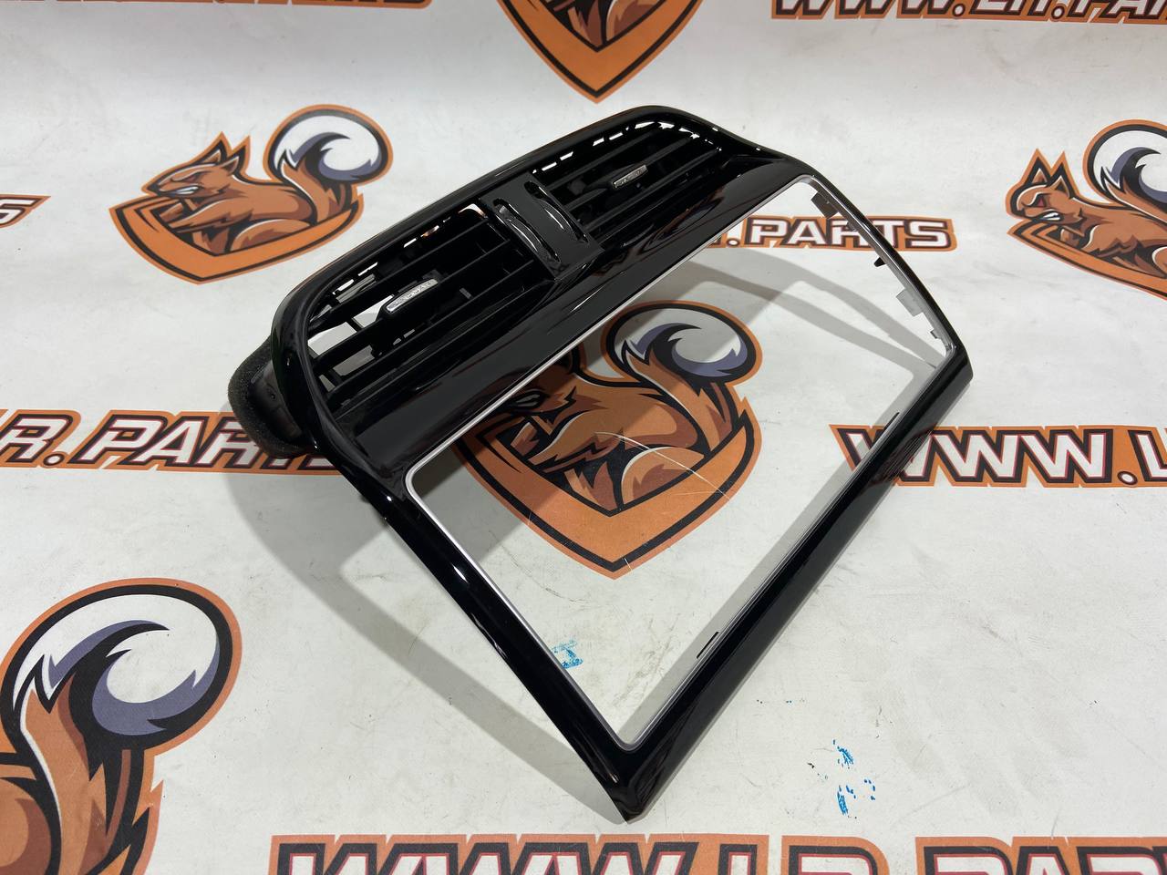 T4A3587 Front console overlay for Jaguar F-Pace X761 (2017-) Used cost 50 € in stock 1 pcs.