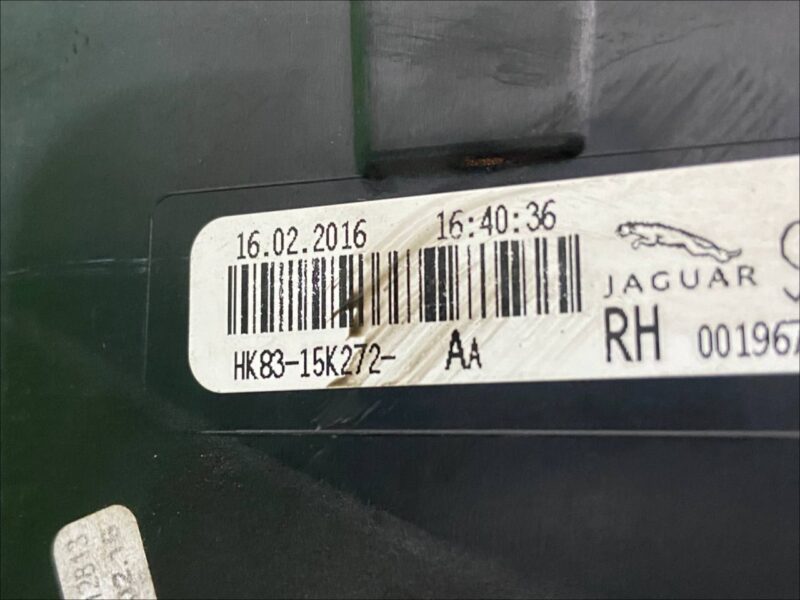 T4A37911 Rear right light in the trunk lid, inner, Jaguar F-Pace X761 (2017-) Used cost 70 € in stock 6 pcs.