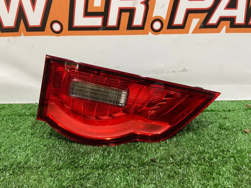 T4A37912 Rear left light in the trunk lid Jaguar F-Pace X761 (2017-) Used cost 70 € in stock 9 pcs.