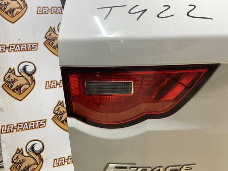T4A37912 Rear left light in the trunk lid Jaguar F-Pace X761 (2017-) Used cost 70 € in stock 9 pcs.