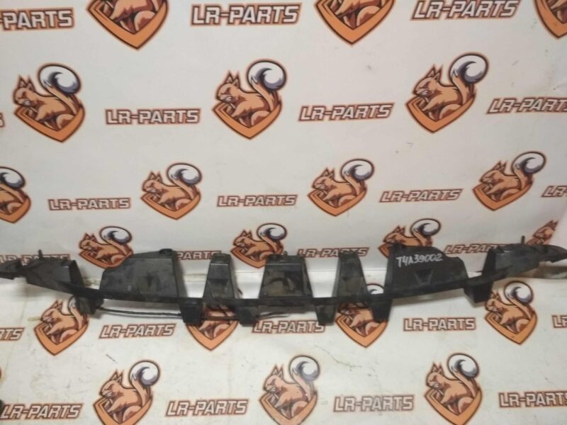 T4A39002 Rear Bumper Mounting Bracket Jaguar F-Pace X761 (2017-) Used cost 50 € in stock 2 pcs.