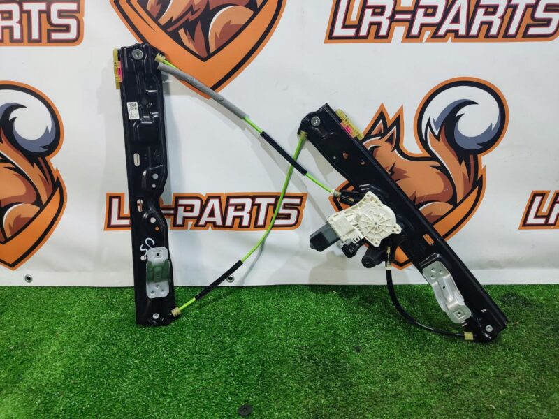 T4A46347 Window regulator front left Jaguar F-Pace X761 (2017-) used cost 100 € in stock 9 pcs.