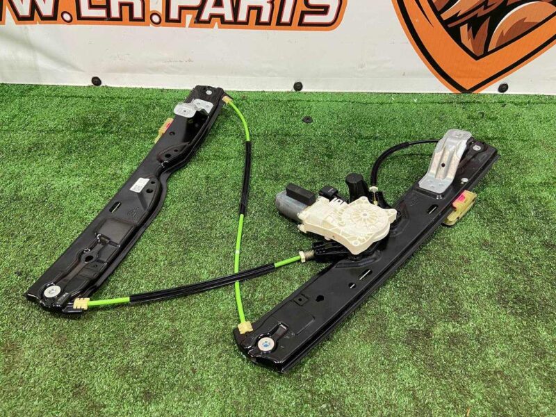 T4A41954 Window lifter rear right electr. Used Jaguar F-Pace X761 (2017-) cost 100 € in stock 11 pcs.