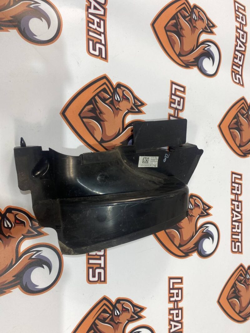 T4A4287 Deflector shield lower right Jaguar F-Pace X761 (2017-) Used cost 35 € in stock 3 pcs.