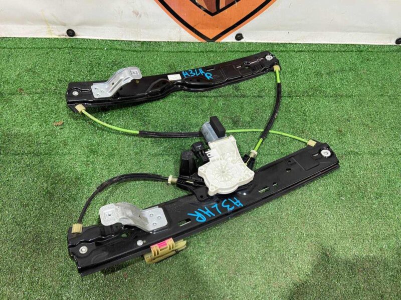 T4A46349 Window regulator rear left Jaguar F-Pace X761 Used - Image 16