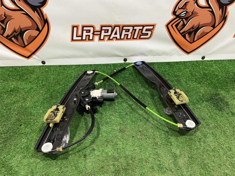T4A46349 Window regulator rear left Jaguar F-Pace X761 Used cost 100 € in stock 13 pcs.