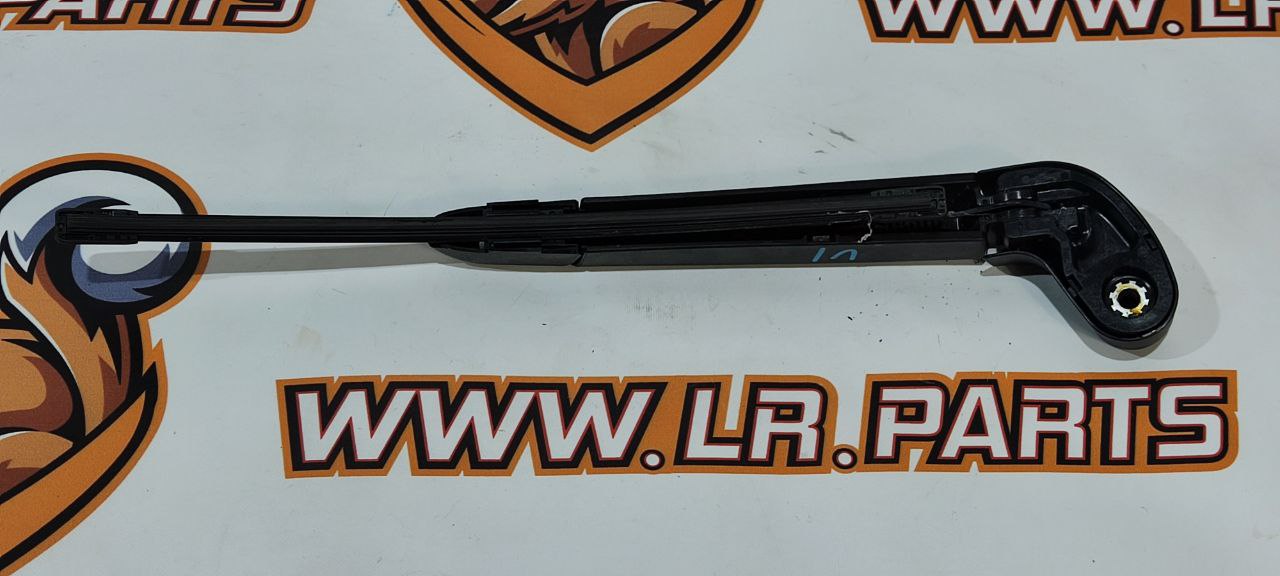 T4A6077 Rear wiper arm Jaguar F-Pace X761 (2017-) used cost 35 € in stock 1 pcs.