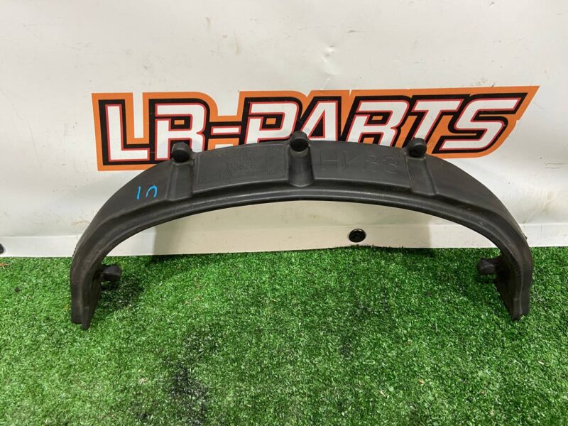 T4A7375 Hood deflector Jaguar F-Pace X761 (2017-) Used cost 100 € in stock 4 pcs.