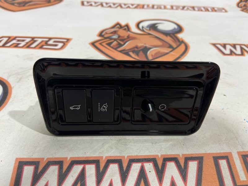 T4A8447 Used JAGUAR F-PACE trunk light switch cost 50 € in stock 6 pcs.