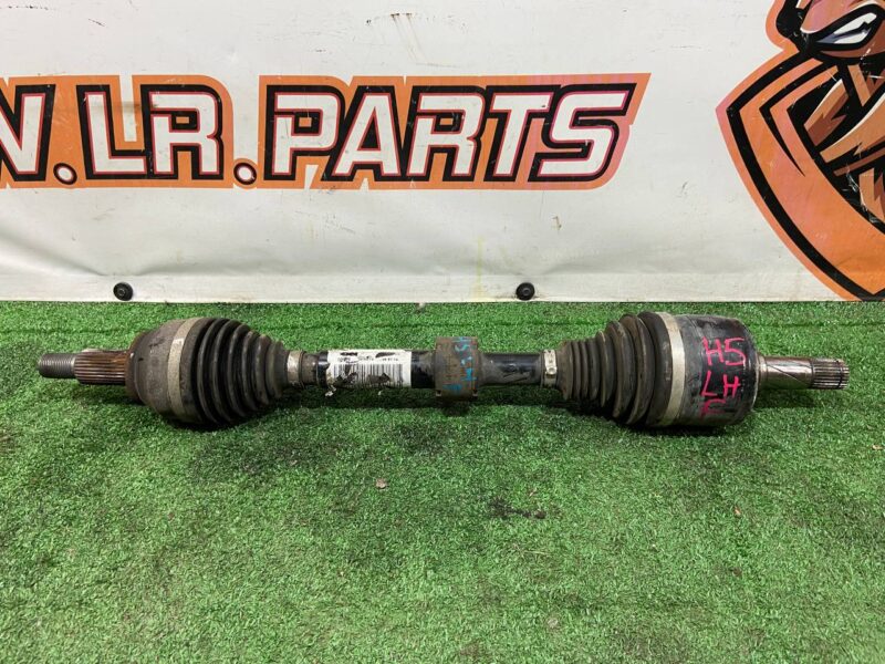 T4K10281 Front axle shaft Jaguar I-Pace X590 (2018-) Used cost 450 € in stock 14 pcs.