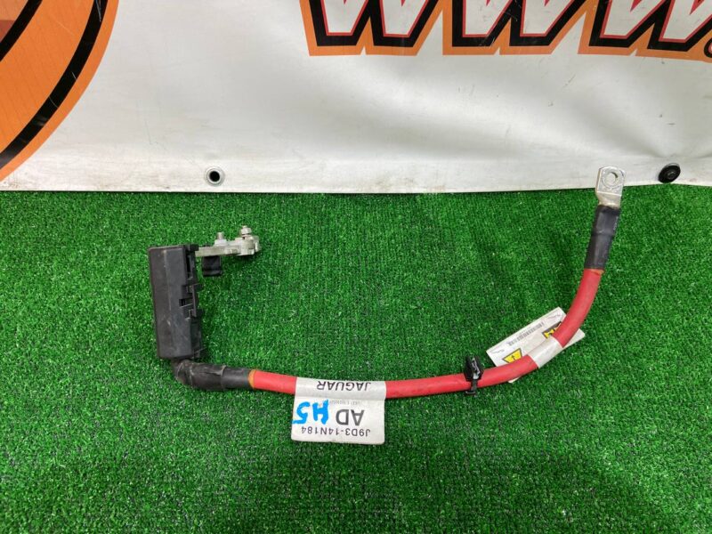 T4K11557.1 Used Jaguar I-Pace (2018-) fuse block terminal cost 50 € in stock 4 pcs.