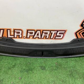 T4K1235PVJ Rear trunk panel trim Jaguar I-Pace (2018-) Used cost 100 € in stock 4 pcs.