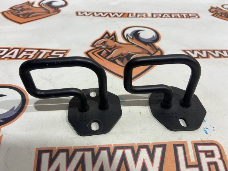 T4K1322 Hood hinge Jaguar I-Pace (2018-) used cost 15 € in stock 4 pcs.