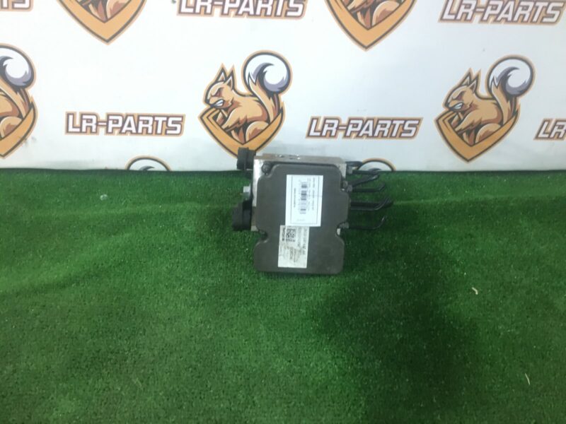 T4K16575 ABS unit Jaguar I-Pace X590 (2018-) USED cost 500 € in stock 6 pcs.